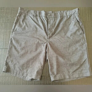 PGA TOUR Golf Shorts Mens 38 Gray & Light Gray Casual Active Flat Front Outdoors